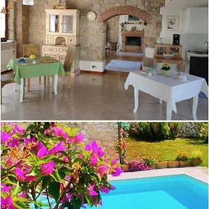 Quintarelli Bed & Breakfast